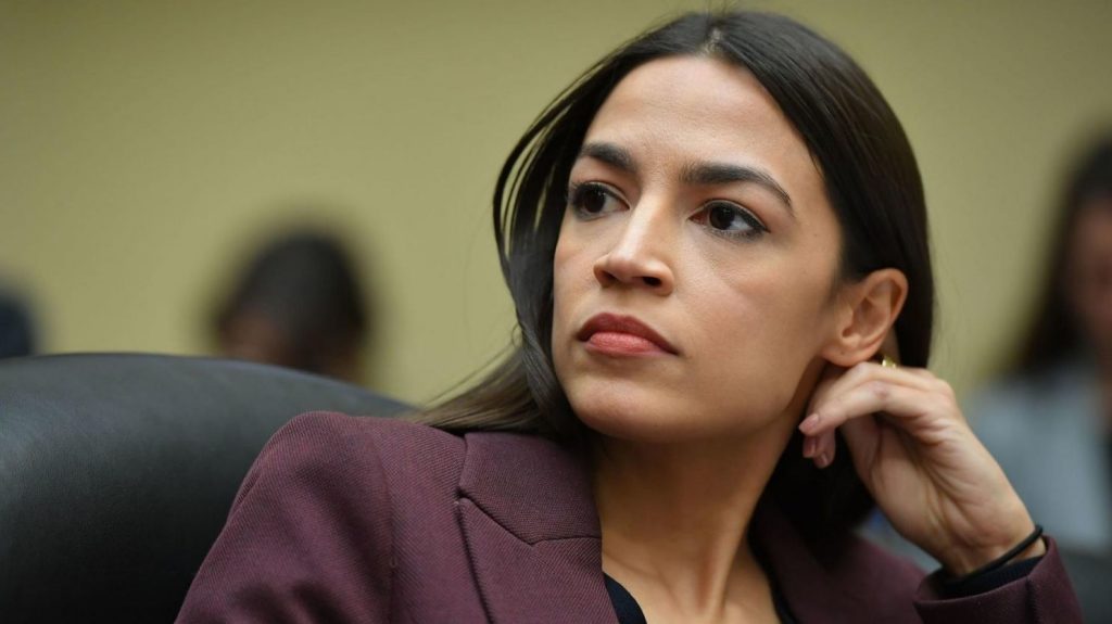 Alexandria Ocasio-Cortez lips facelift body measurements