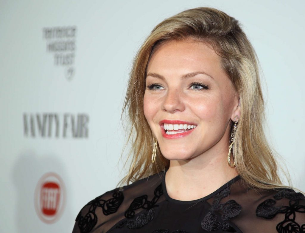 Eloise Mumford body measurements facelift botox