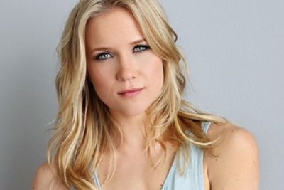 Jessy Schram body measurements facelift boob job