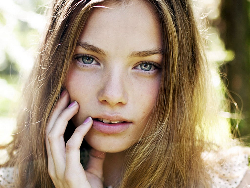 Kristine Froseth lips facelift nose job