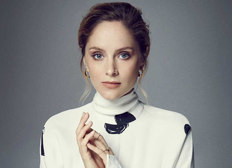 Sophie Rundle body measurements nose job lips