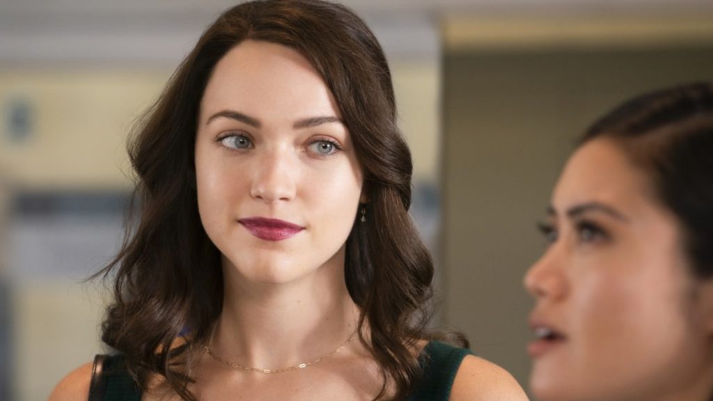 Violett Beane body measurements nose job facelift