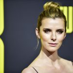 Betty Gilpin Plastic Surgery and Body Measurements