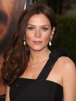 Anna Friel Facelift plastic surgery