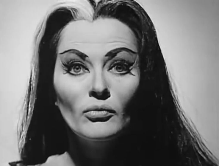 Yvonne De Carlo Plastic Surgery and Body Measurements