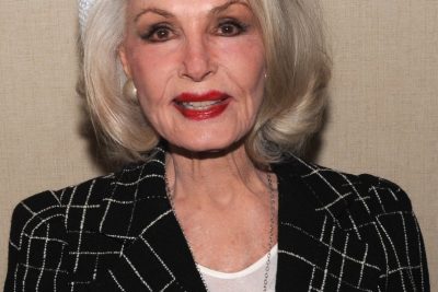 Julie Newmar Cosmetic Surgery