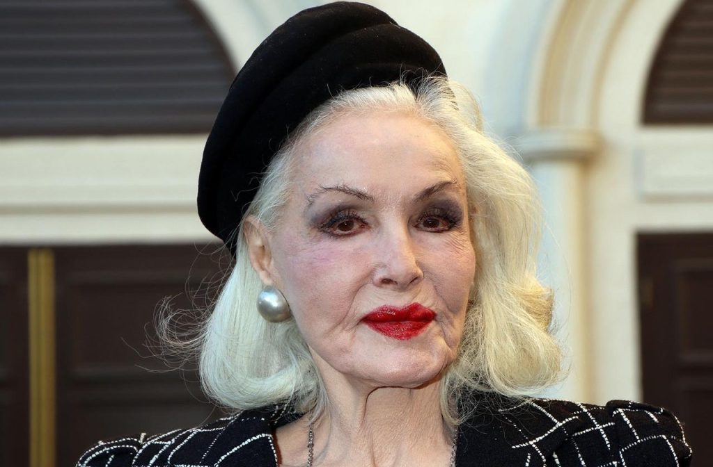 Julie Newmar Cosmetic Surgery Face