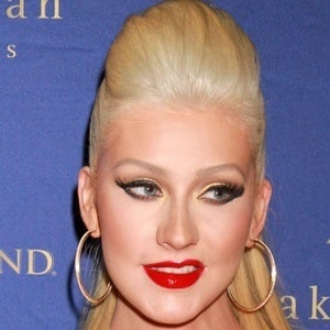 Christina Aguilera Plastic Surgery Face